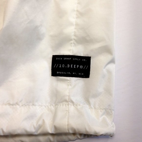 Men's 10 Deep Spell Out Nylon Jacket windbreaker White - Large - Used, Like New - Picture 7 of 11